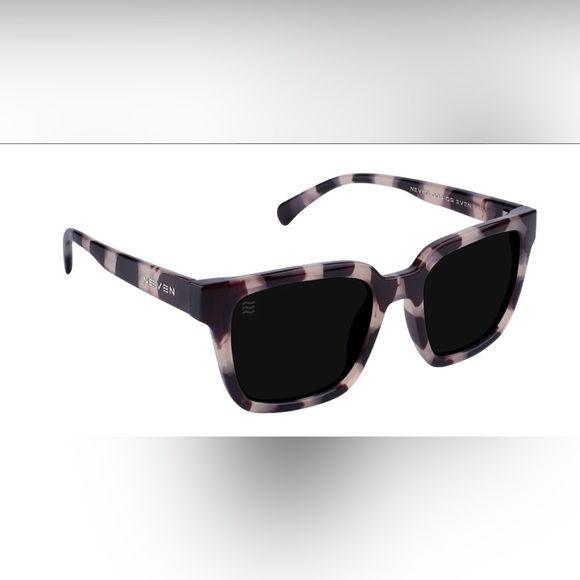 Neven Venice/Lyubov Sunglasses - Picture 4 of 6